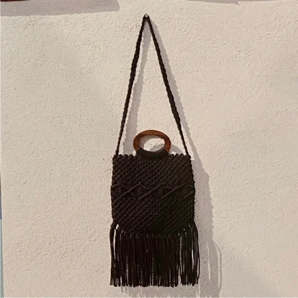 🪅Danielle Nicole Macrame Handbag Black Fringe - Picture 4 of 10